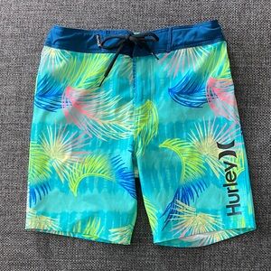 Boys 7 Hurley Blue Boardshorts Unlined Swim Trunks, Tropical Print, Blue, Teal